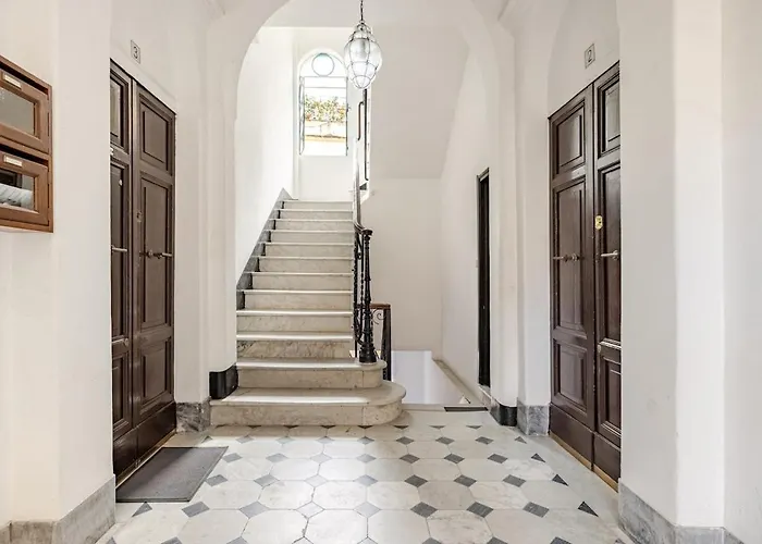 Apartamento Modern With St Peter S Dome View *